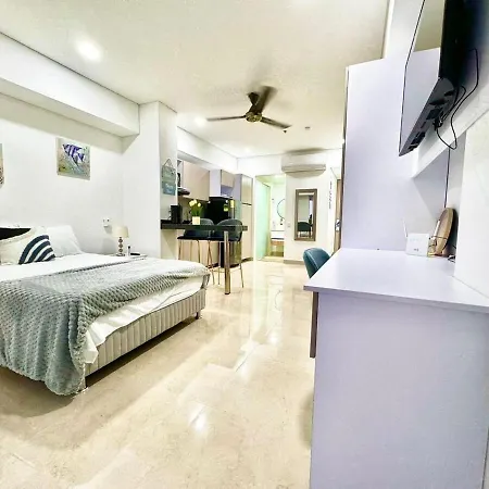 Pristine, Cozy, Next To With Everything U Need Apartamento *
